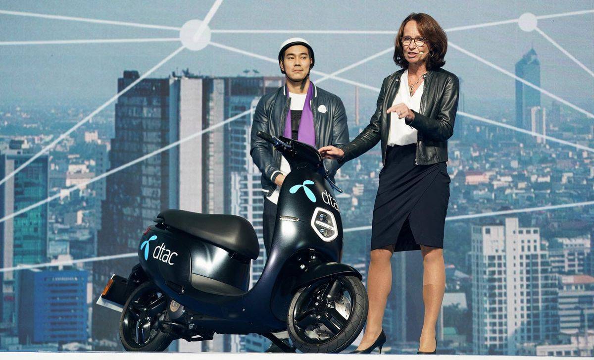 - CEO and EV Scooter 1 - ภาพที่ 1