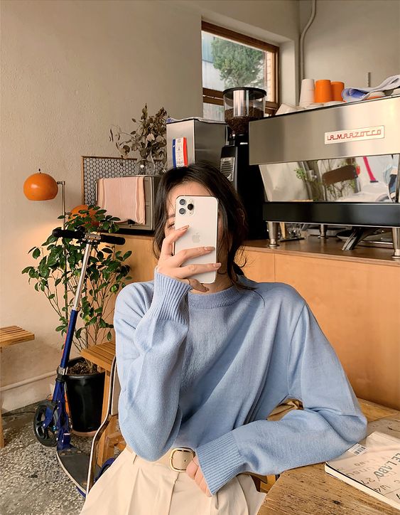 ไอเดียถ่ายรูปไม่เห็นหน้า แบบสาวขี้อาย ที่ถ่ายยังไง ก็ออกมาชิค 4