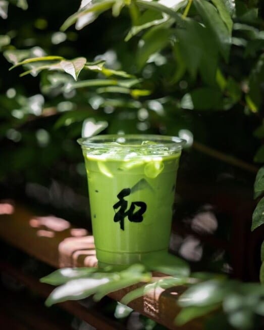 แจกพิกัด 5 ร้านชาเขียว อร่อยเข้มข้น ที่สายชาเขียว ห้ามพลาด! 9