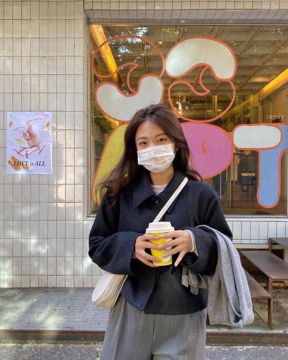 ไอเดียโพสท่าถ่ายรูปที่คาเฟ่ โพสท่าไหนก็ปัง ถ่ายยังไงก็ออกมาสวย 6