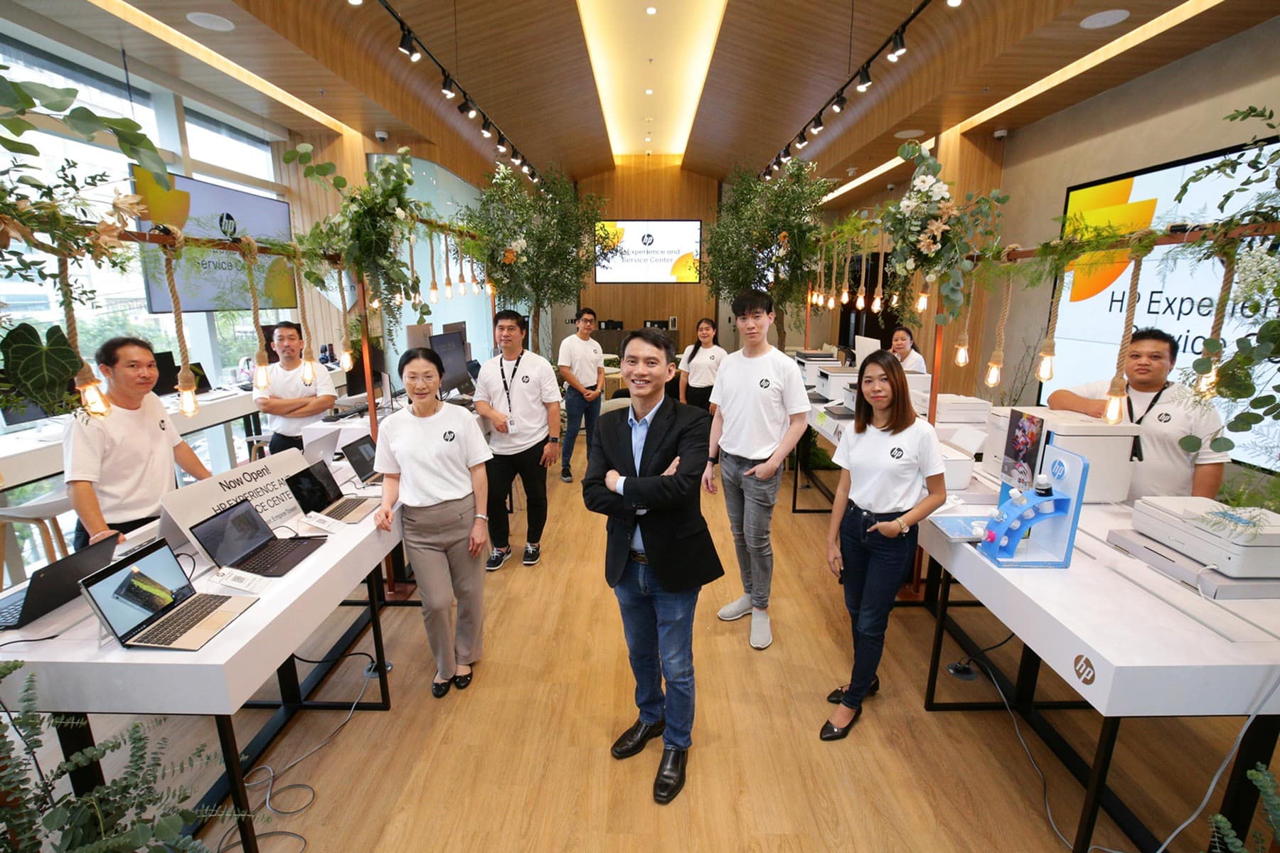 - HP Experience and Service Center 08 tn - ภาพที่ 1
