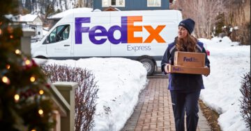 เฟดเอ็กซ์ - FedEx delivers holidays - ภาพที่ 3