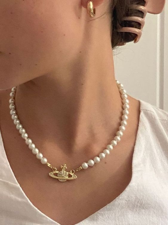 30 ไอเดียใส่สร้อยคอ ให้ดูดี เพิ่มลูกเล่นให้กับการแต่งตัวมากขึ้น 6