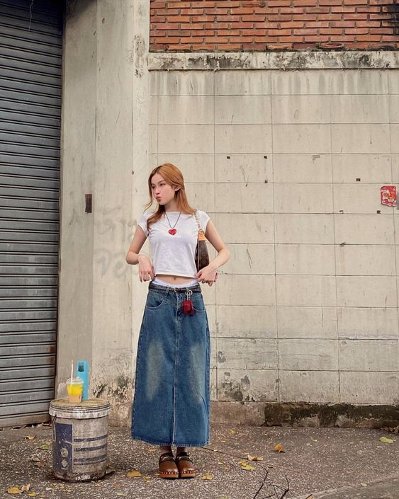 แมทช์ลุคกระโปรงยีนส์ - matching a jeans skirt look 33 - ภาพที่ 51