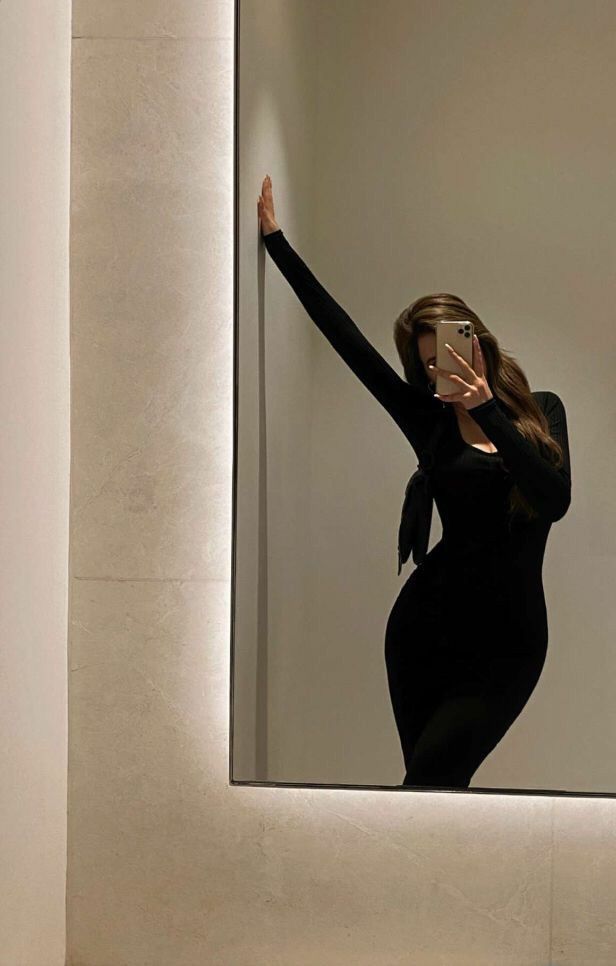 35 ไอเดียถ่ายรูปหน้ากระจก เซลฟี่ยังไงให้ดูดี ถ่ายเองก็ได้รูปสวยปัง! 17