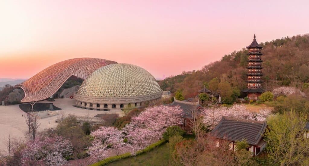 ชวนสัมผัส “ภูเขาหนิวโส่วซาน” นครหนานจิง เพลิดเพลินกับธรรมชาติ วัฒนธรรม และการท่องเที่ยวเชิงสุขภาพ