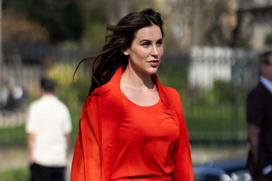 5 Spring Color Trends Stylish Women Are Stocking Up on for 2026