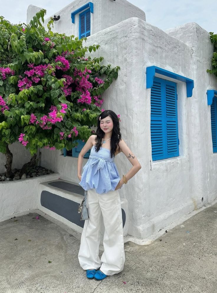 30 ไอเดียแต่งตัวไปคาเฟ่หน้าร้อน ถ่ายรูปมุมไหนก็ดูดี 28