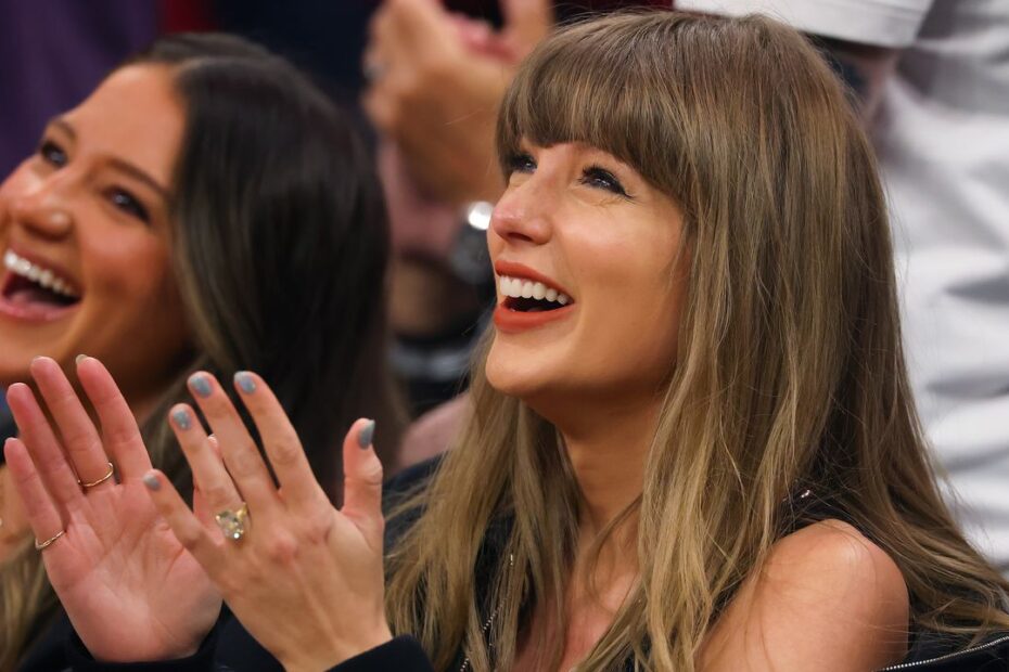 Taylor Swift’s Barrel Jeans Tell Us So Much About Summer Denim Trends