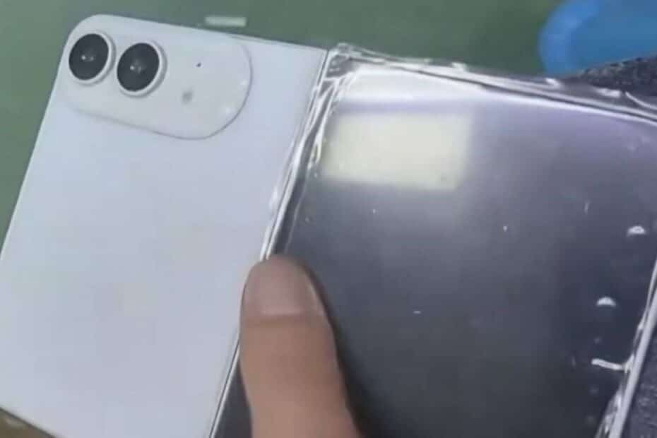 iPhone Ultra tipped to include a vapor chamber, liquid metal hinge