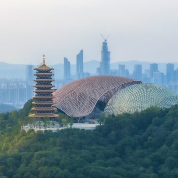 ภูเขาหนิวโส่วซาน เมืองหนานจิง ชวนสัมผัสมนตร์เสน่ห์ตามแบบฉบับวิถีเซนอันสง่างาม พร้อมพาทุกคนหลบร้อนเยียวยาจิตใจ 6 2Pic THA Elegant Zen Charm of Niushou Mountain Discover the Most Relaxing Summer Serenity in Nanjing ภูเขาหนิวโส่วซาน เมืองหนานจิง ชวนสัมผัสมนตร์เสน่ห์ตามแบบฉบับวิถีเซนอันสง่างาม พร้อมพาทุกคนหลบร้อนเยียวยาจิตใจ