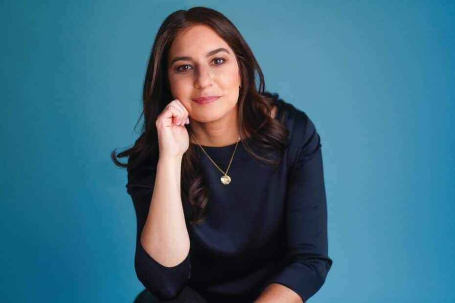 Tech reporter Joanna Stern asked AI to do 'almost everything' for a year—the No. 1 tool she'll keep using - CNBC