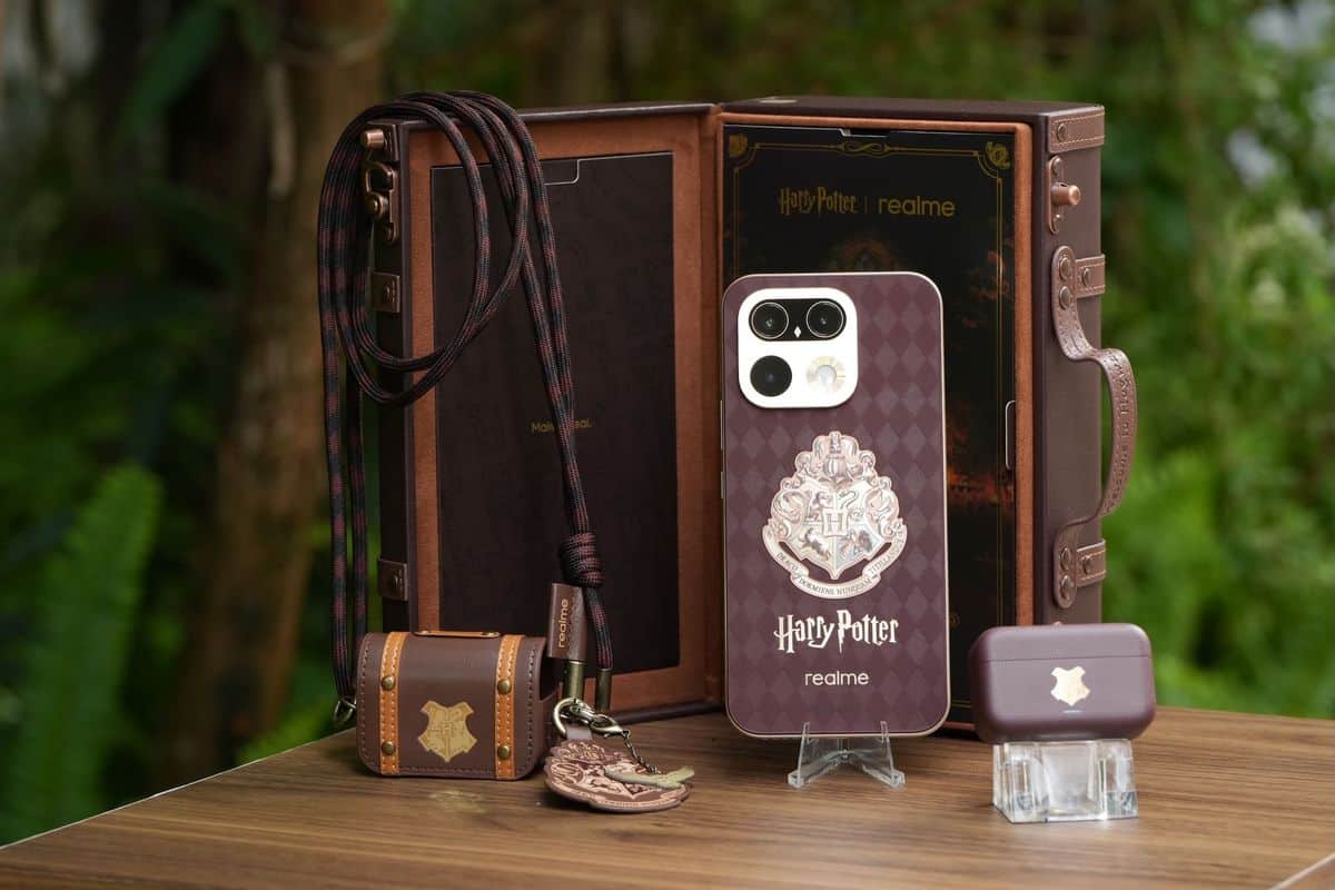 MAY PR 2026 09 22 162214 29 Welcome to Hogwarts! realme เสกโลกเวทมนตร์ให้มีชีวิตบนสมาร์ตโฟน เปิดตัว “realme 16 Pro Harry Potter Edition” พร้อมหีบสัมภาระจำลอง 1:1 ครั้งแรกของโลก ราคา 24,999 บาท