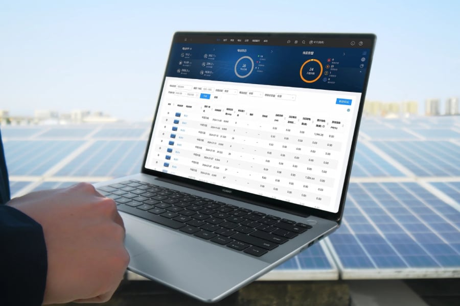 Huawei Qingyun L420z brings a 120Hz OLED display and 70Wh battery to its latest business laptop