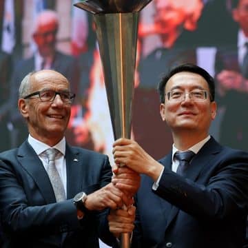 "ฉางชุน" ร่วมพิธีจุดคบเพลิงกีฬามหาวิทยาลัยโลกฤดูหนาว 2027 นับถอยหลังเป็นเจ้าภาพการแข่งขันมกราคมปีหน้า 7 "ฉางชุน" ร่วมพิธีจุดคบเพลิงกีฬามหาวิทยาลัยโลกฤดูหนาว 2027 นับถอยหลังเป็นเจ้าภาพการแข่งขันมกราคมปีหน้า 7